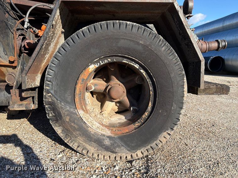 image for item FU0594 Rosco Minneapolis R.M.S.T asphalt trailer