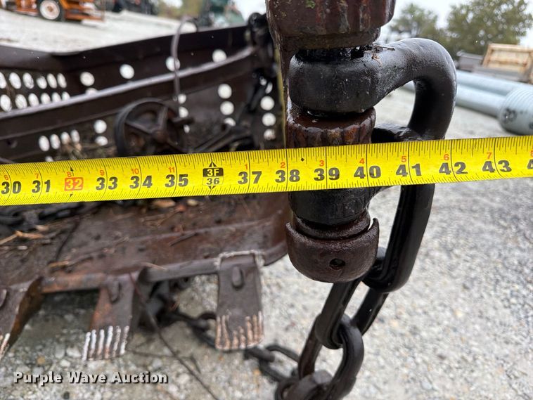 image for item FU0595 Crane dredge bucket