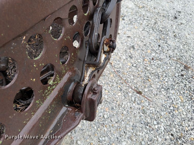 image for item FU0595 Crane dredge bucket