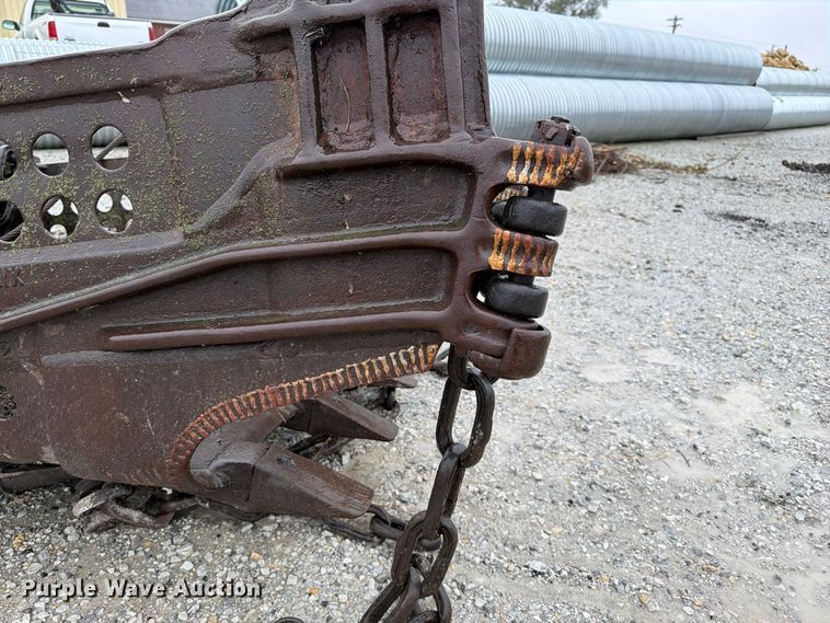 image for item FU0596 Crane dredge bucket