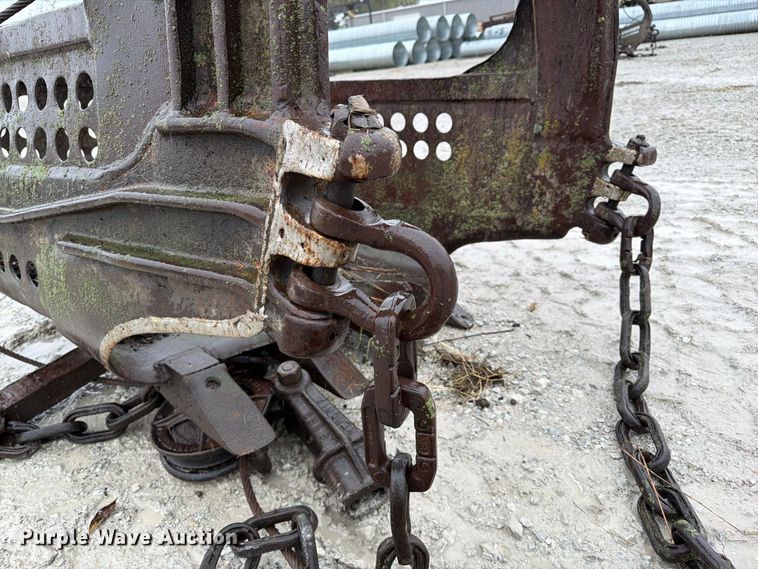 image for item FU0597 Crane dredge bucket