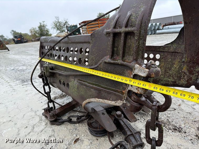 image for item FU0597 Crane dredge bucket