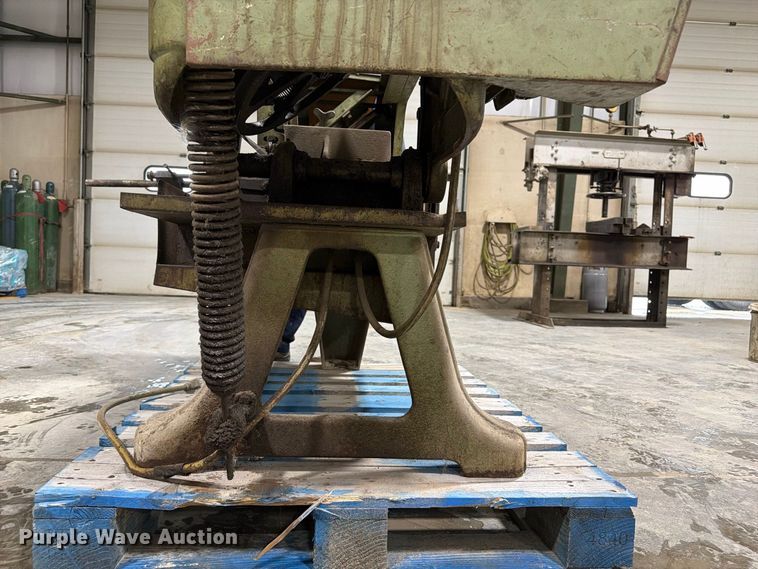 image for item FU0599 Kysor Johnson J band saw