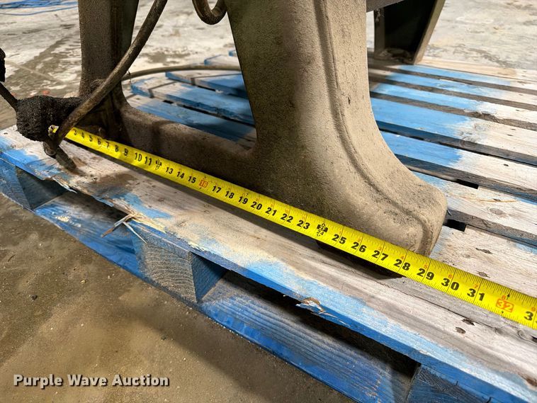 image for item FU0599 Kysor Johnson J band saw