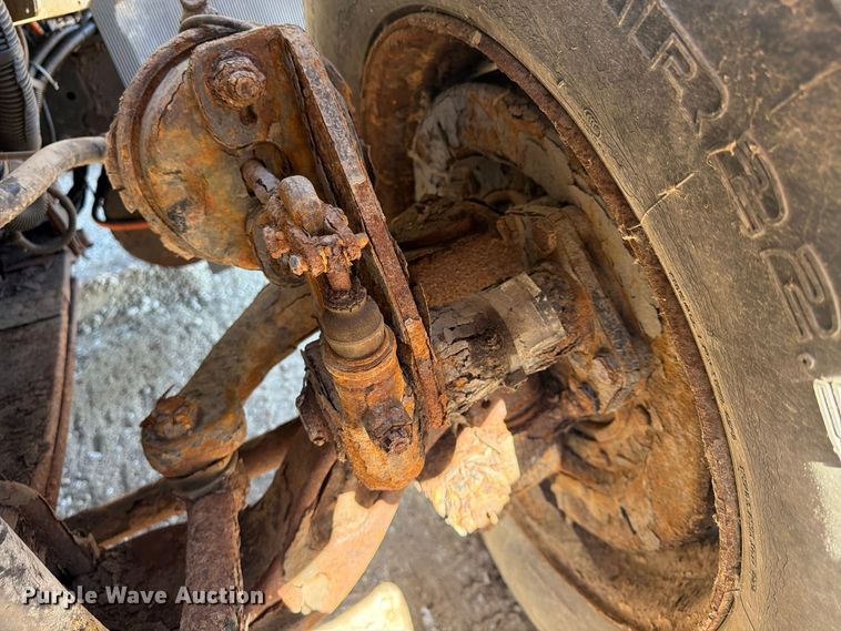 image for item FU4748 2009 International 7300 dump truck
