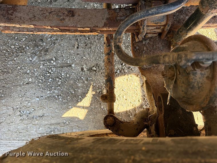image for item FU4748 2009 International 7300 dump truck