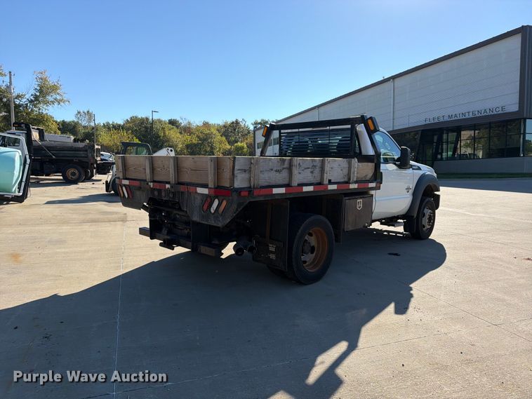 image for item FU4763 2014 Ford F450 Super Duty flatbed truck