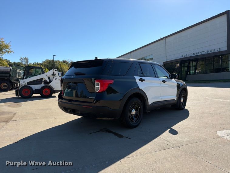 image for item FU4764 2021 Ford Explorer Police Interceptor SUV