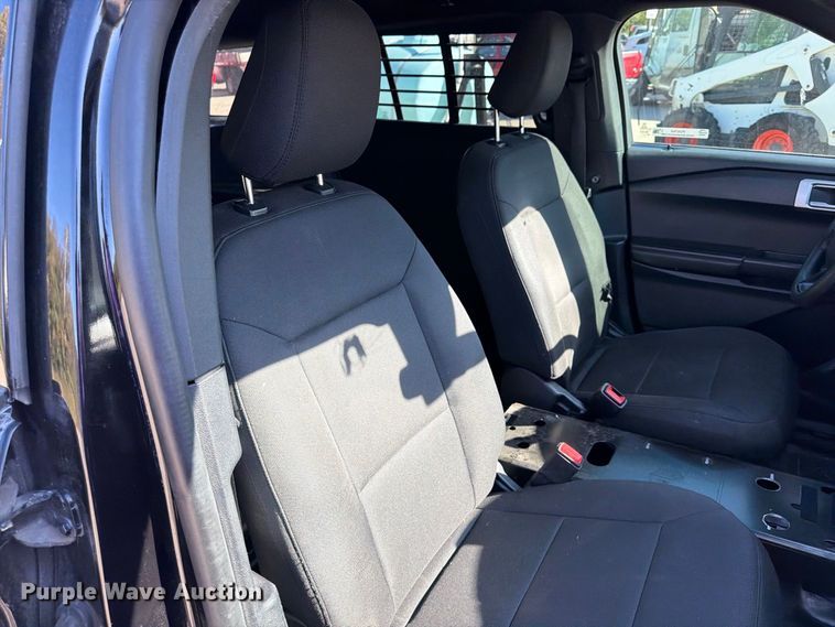 image for item FU4764 2021 Ford Explorer Police Interceptor SUV