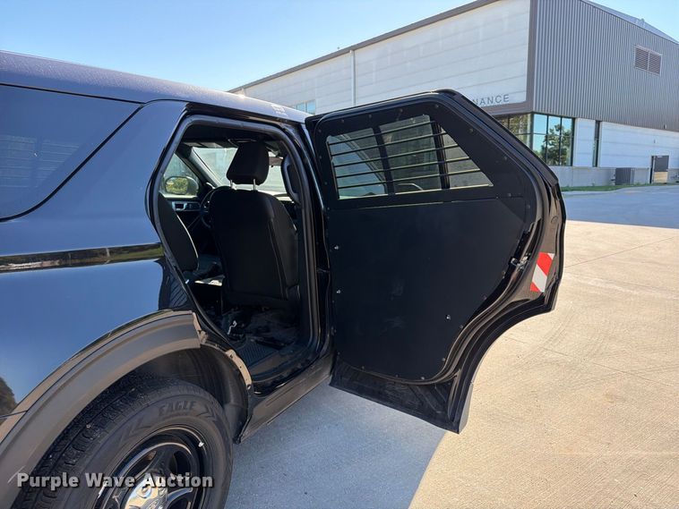 image for item FU4764 2021 Ford Explorer Police Interceptor SUV