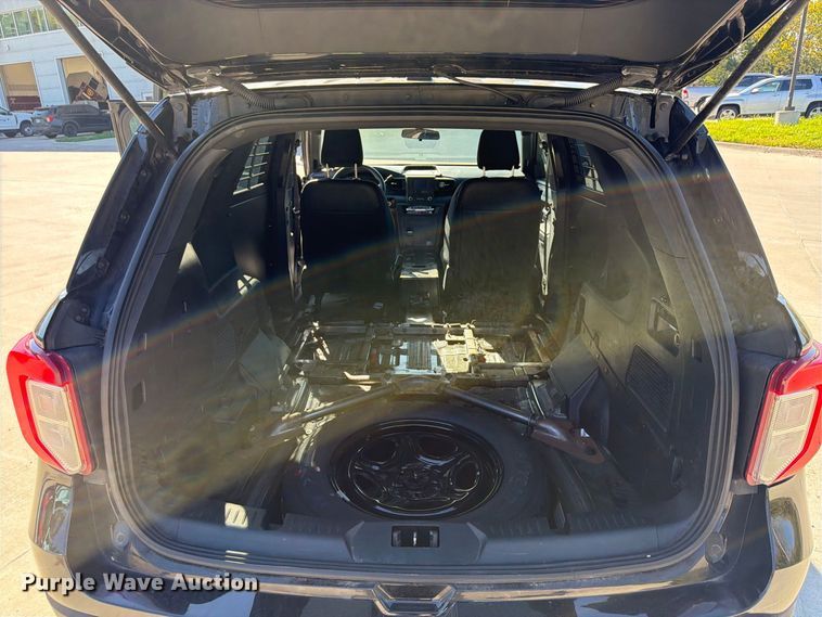 image for item FU4764 2021 Ford Explorer Police Interceptor SUV