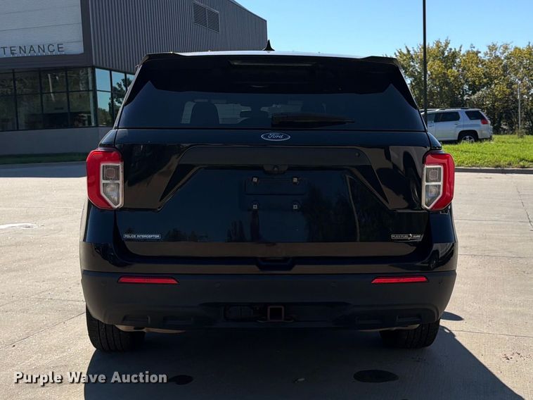 image for item FU4765 2021 Ford Explorer Police Interceptor SUV