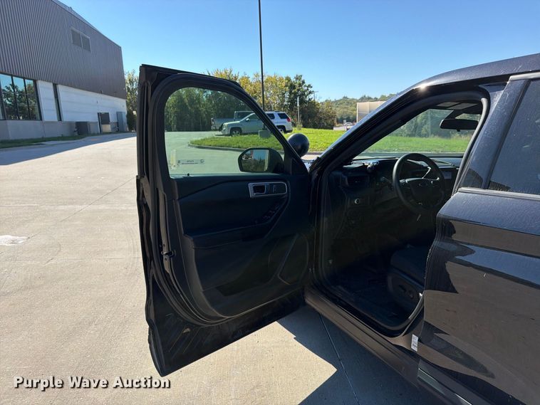 image for item FU4765 2021 Ford Explorer Police Interceptor SUV