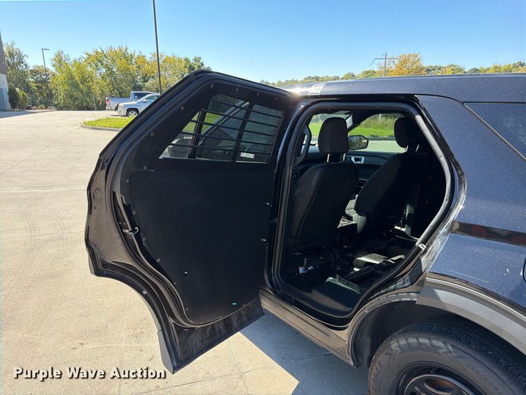 image for item FU4765 2021 Ford Explorer Police Interceptor SUV