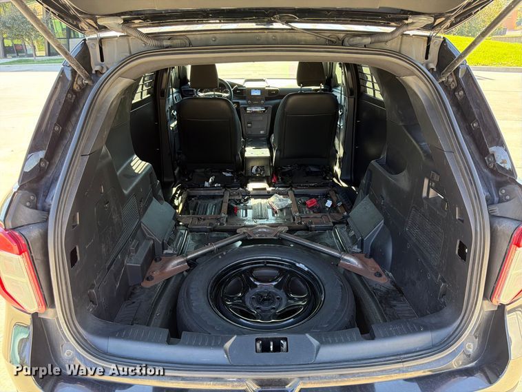 image for item FU4765 2021 Ford Explorer Police Interceptor SUV