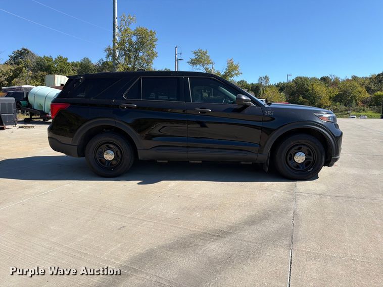 image for item FU4766 2021 Ford Explorer Police Interceptor SUV