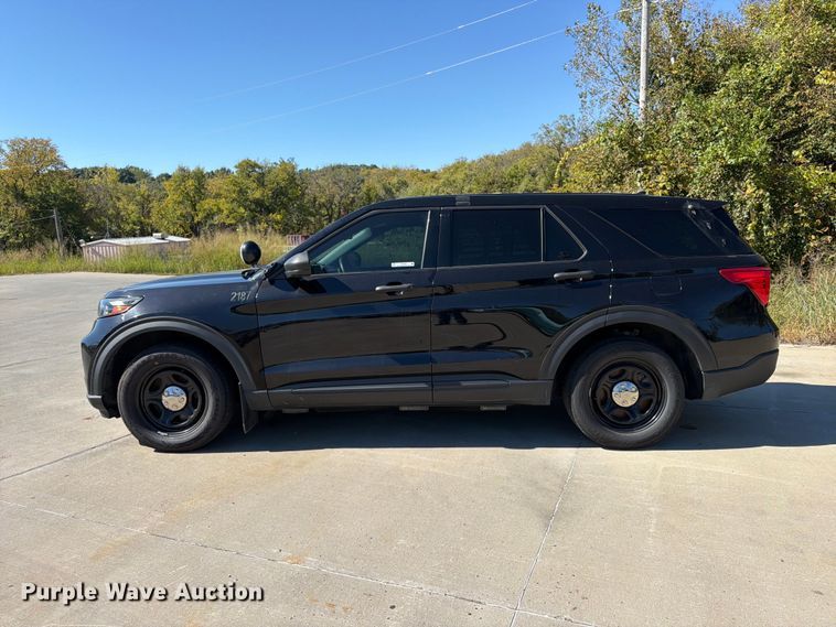 image for item FU4766 2021 Ford Explorer Police Interceptor SUV