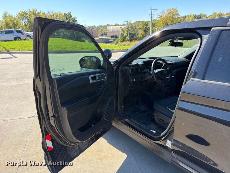image for item FU4766 2021 Ford Explorer Police Interceptor SUV