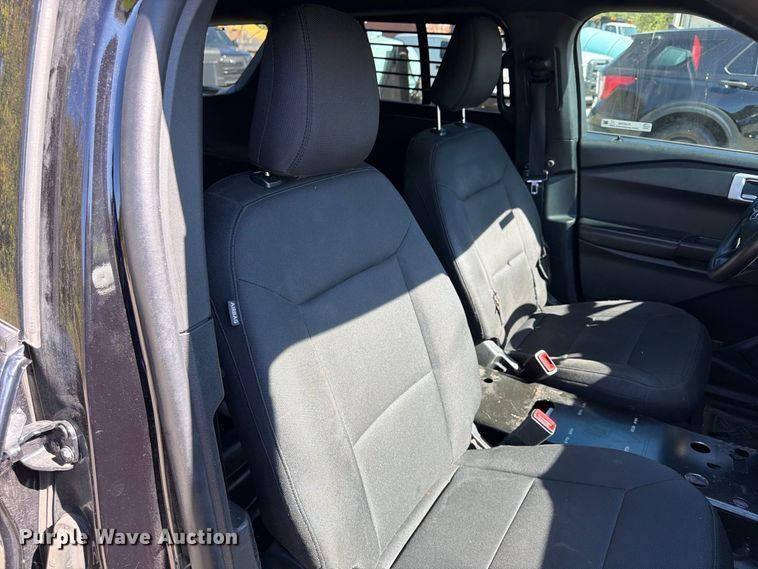 image for item FU4766 2021 Ford Explorer Police Interceptor SUV