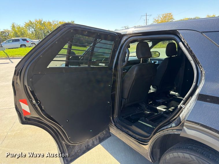 image for item FU4766 2021 Ford Explorer Police Interceptor SUV