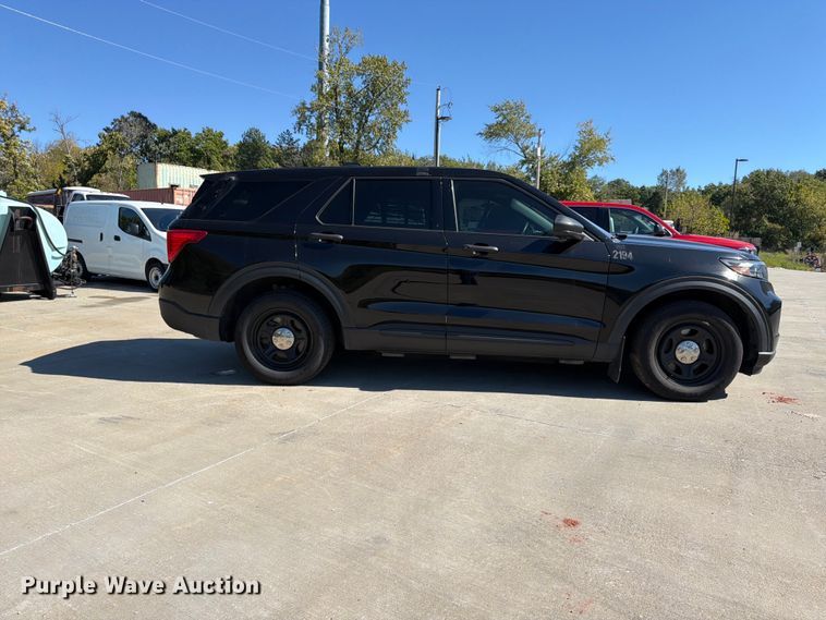 image for item FU4767 2021 Ford Explorer Police Interceptor SUV