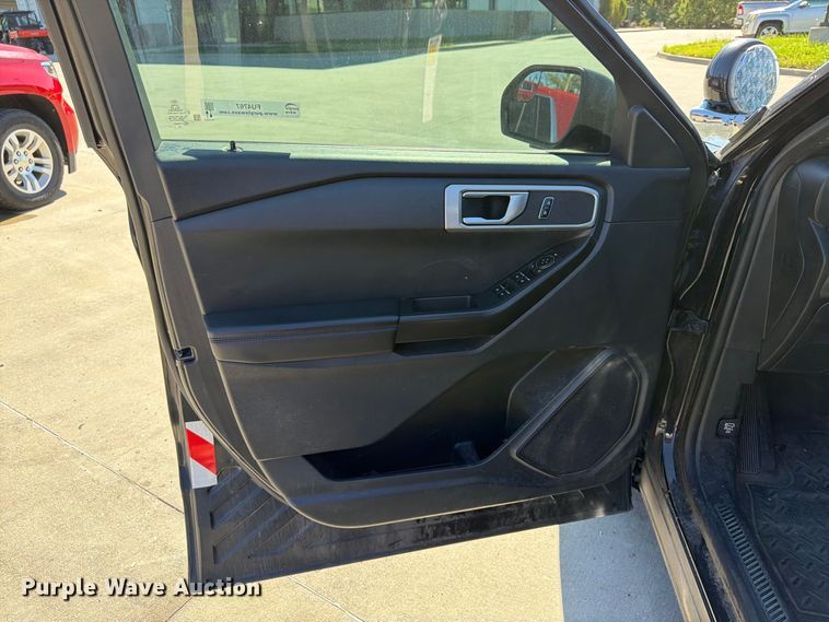image for item FU4767 2021 Ford Explorer Police Interceptor SUV