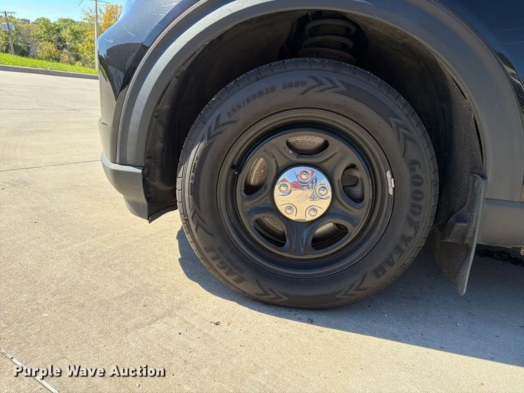 image for item FU4767 2021 Ford Explorer Police Interceptor SUV