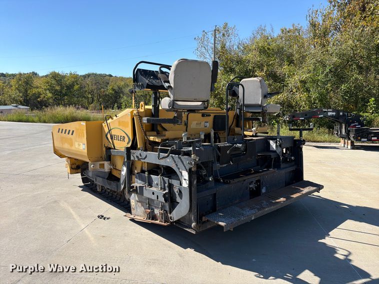 image for item FU4768 2012 Weiler P385 paver