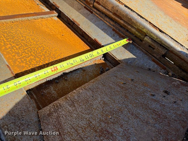image for item FU4768 2012 Weiler P385 paver