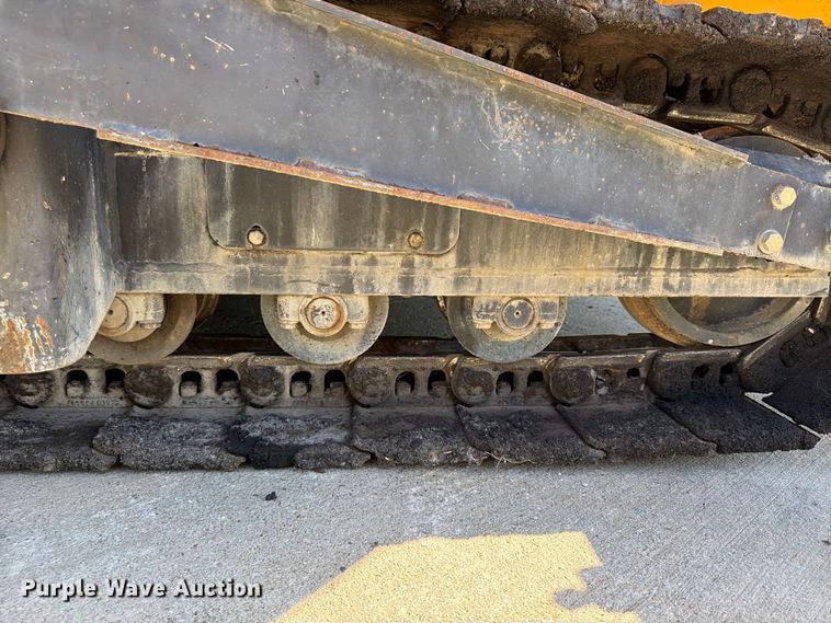 image for item FU4768 2012 Weiler P385 paver