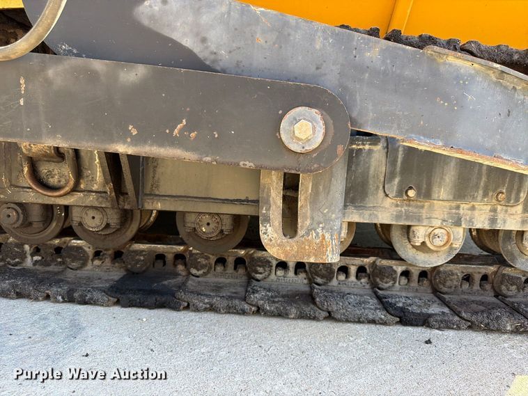 image for item FU4768 2012 Weiler P385 paver