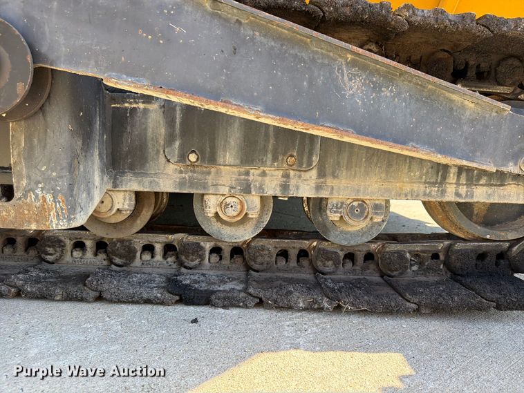 image for item FU4768 2012 Weiler P385 paver