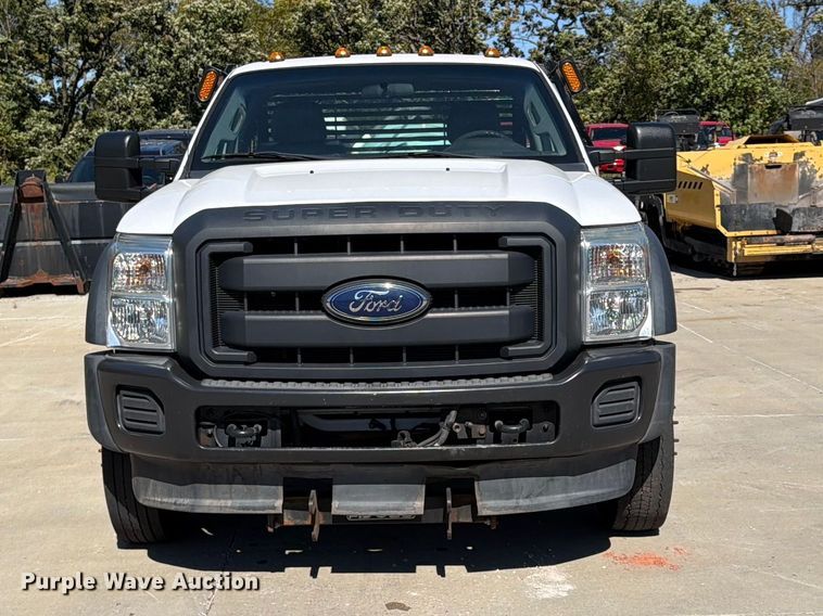 image for item FU4771 2015 Ford F450 Super Duty dump flatbed truck