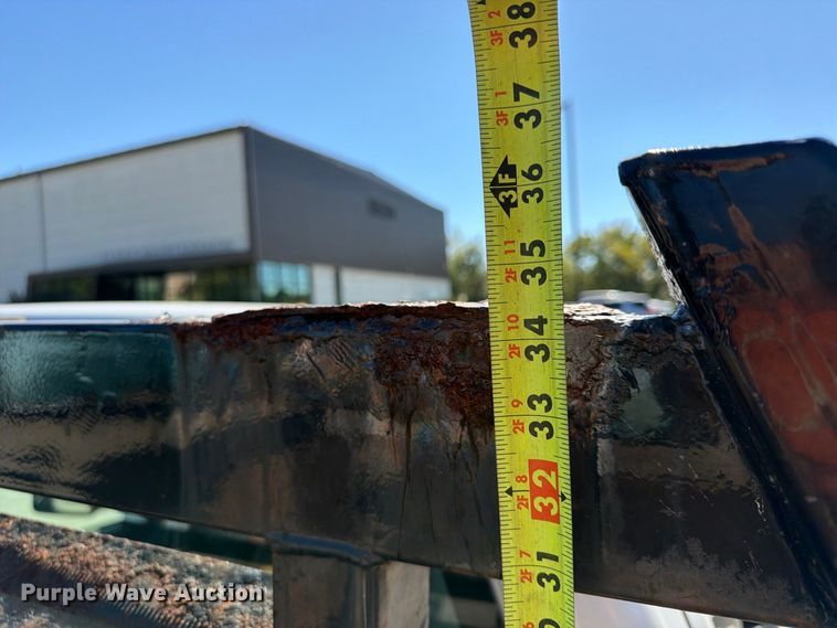 image for item FU4771 2015 Ford F450 Super Duty dump flatbed truck
