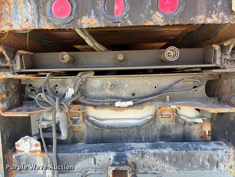image for item FU4771 2015 Ford F450 Super Duty dump flatbed truck