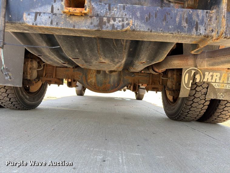 image for item FU4771 2015 Ford F450 Super Duty dump flatbed truck
