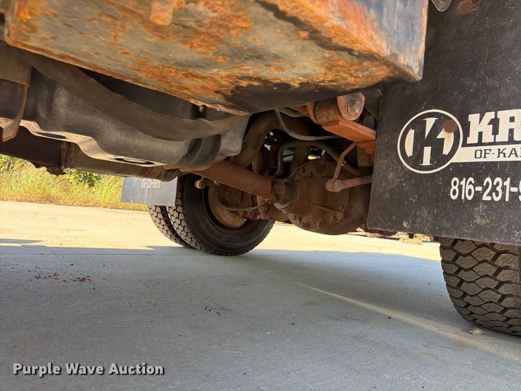 image for item FU4771 2015 Ford F450 Super Duty dump flatbed truck