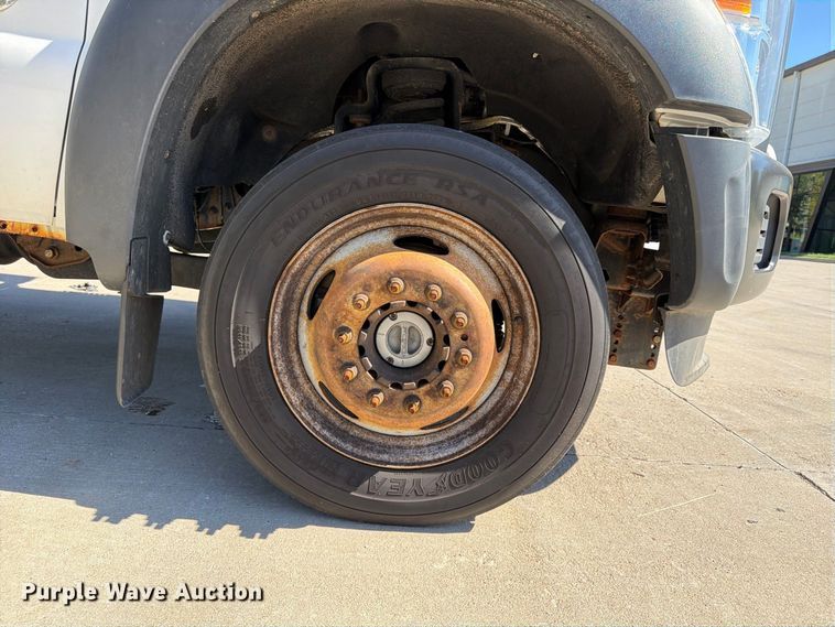 image for item FU4771 2015 Ford F450 Super Duty dump flatbed truck