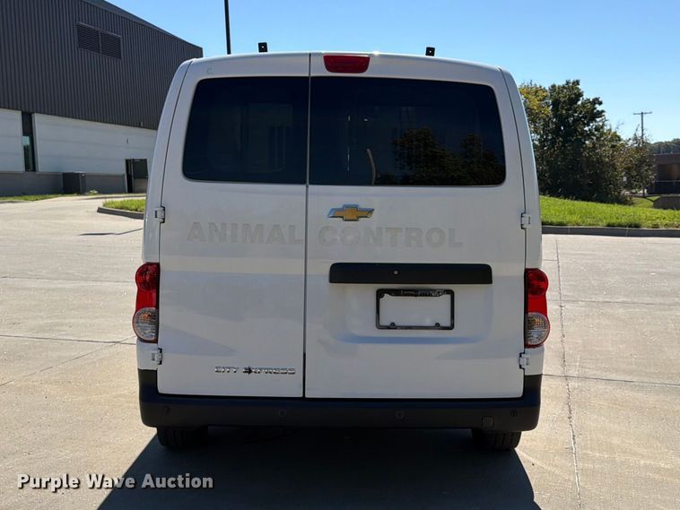 image for item FU4773 2015 Chevrolet City Express animal control van