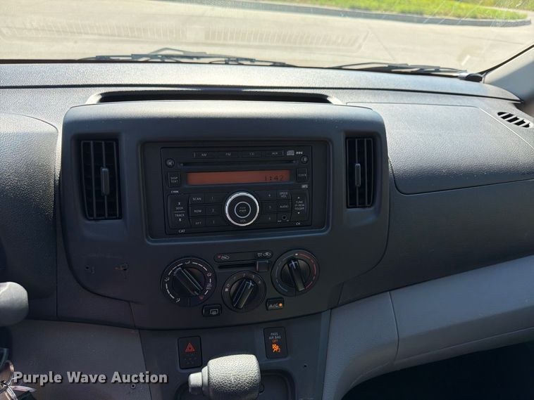 image for item FU4773 2015 Chevrolet City Express animal control van
