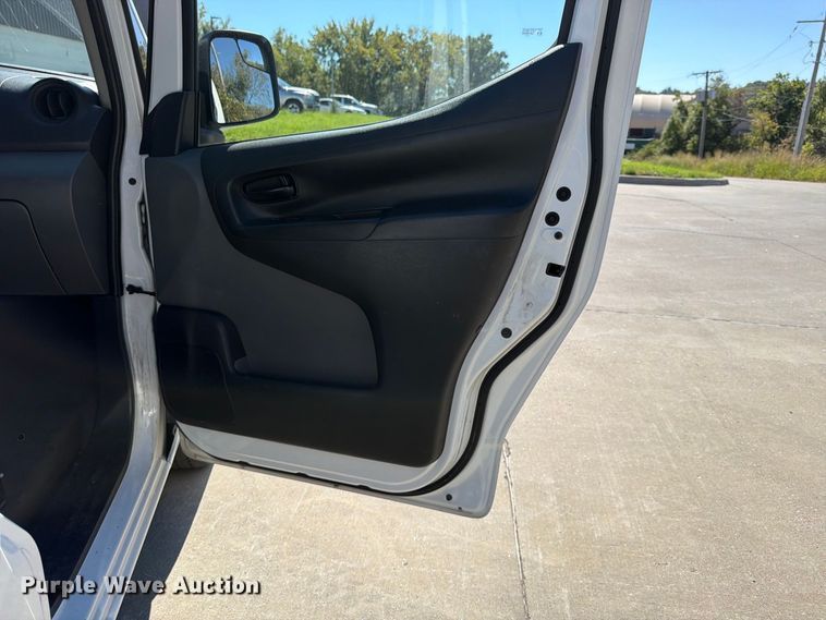 image for item FU4773 2015 Chevrolet City Express animal control van