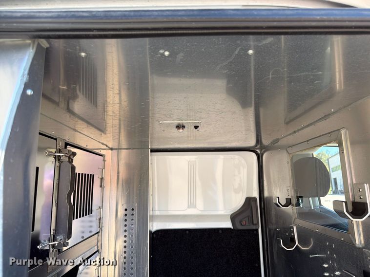 image for item FU4773 2015 Chevrolet City Express animal control van
