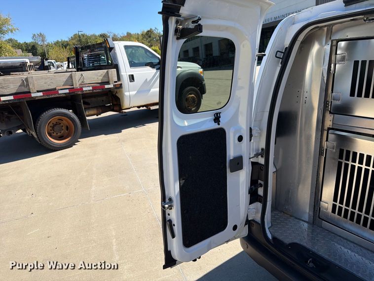 image for item FU4773 2015 Chevrolet City Express animal control van