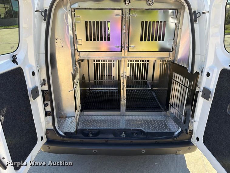 image for item FU4773 2015 Chevrolet City Express animal control van