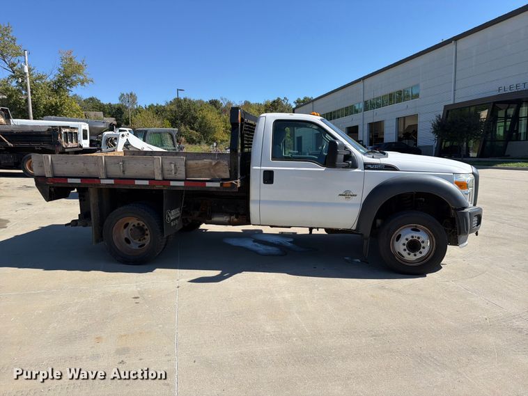 image for item FU4774 2013 Ford F450 Super Duty dump flatbed truck