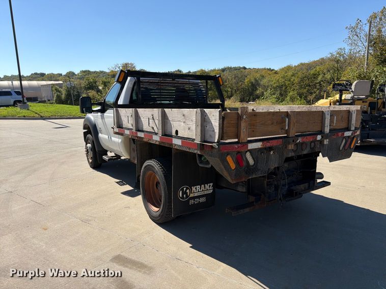 image for item FU4774 2013 Ford F450 Super Duty dump flatbed truck