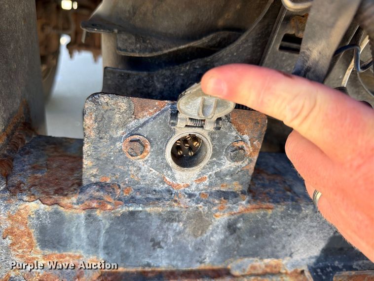 image for item FU4774 2013 Ford F450 Super Duty dump flatbed truck