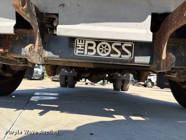 image for item FU4774 2013 Ford F450 Super Duty dump flatbed truck