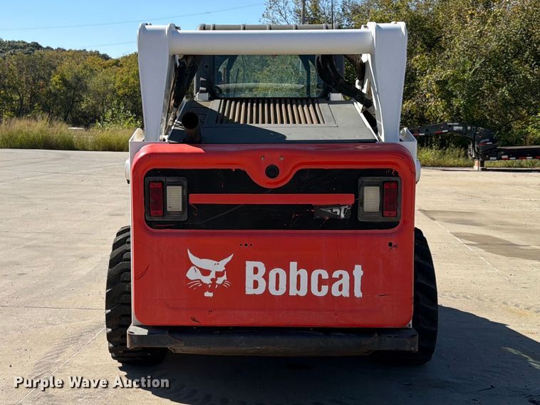 image for item FU4775 2018 Bobcat S650 skid steer loader