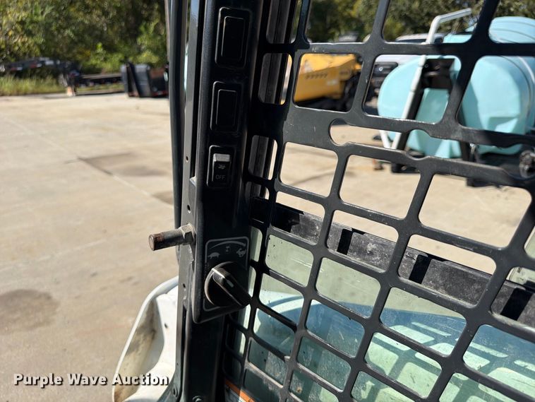 image for item FU4775 2018 Bobcat S650 skid steer loader